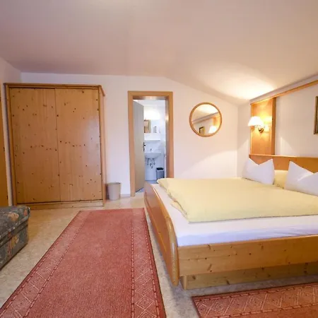 Apart-pension Wasserfall Apartment Neustift im Stubaital